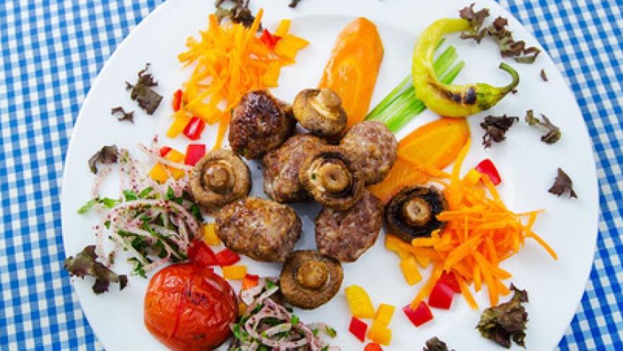 Рецепт шашлыка с грибами и овощами