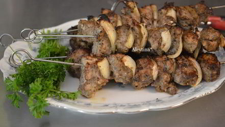 Рецепт свиного шашлыка на вине