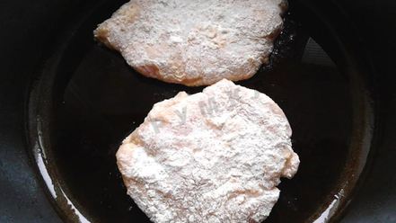 Рецепт куриного шницеля в духовке