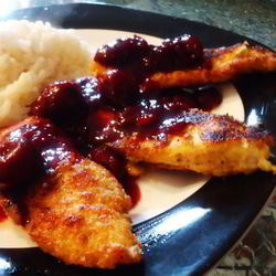 Рецепт Миндального шницеля Амаретто с острым вишневым соусом