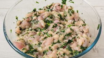 Рецепт рубленых куриных шницелей со шпинатом