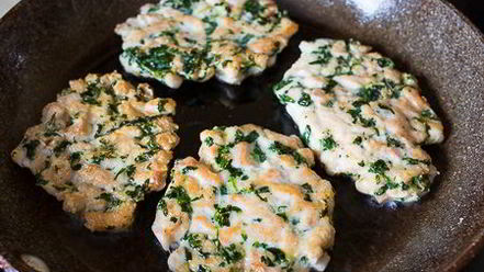 Рецепт рубленых куриных шницелей со шпинатом