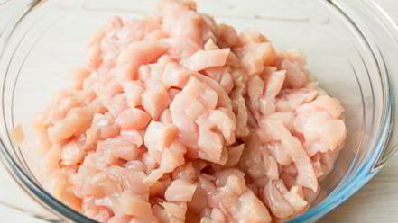 Рецепт рубленых шницелей из курицы с сыром