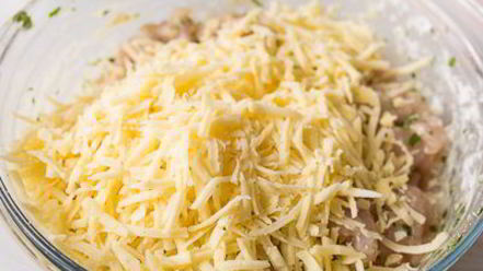 Рецепт рубленых шницелей из курицы с сыром