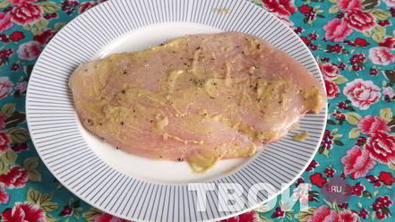 Рецепт шницеля из куриной грудки в лимонно-чесночной панировке