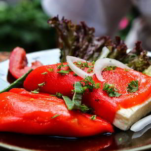 Рецепт Вегетарианского шницеля из печеного перца с брынзой