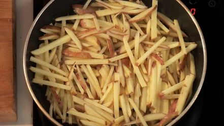 Рецепт венский шницель с жареным картофелем