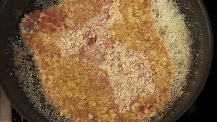 Рецепт венский шницель с жареным картофелем