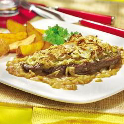 Рецепт Запеченного шницеля в сливочно-луковом соусе