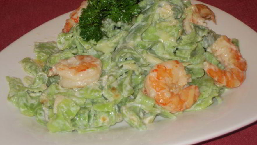 Рецепт шпинатной лапши с креветками
