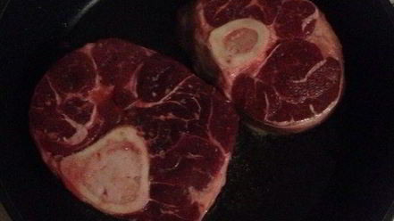 Рецепт говяжьего стейка с гарниром из овощей