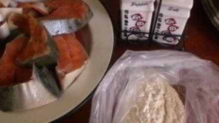 Рецепт стейка из горбуши на сковороде