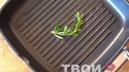 Рецепт стейка из говядины на сковороде