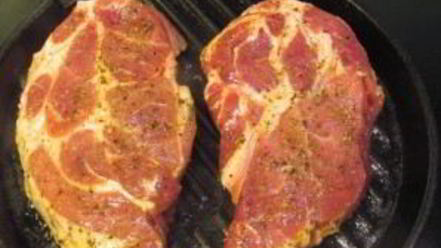 Рецепт стейка из шейки свинины