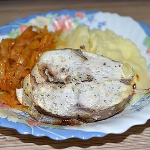 Рецепт Стейка лакедры запеченный под сметаной