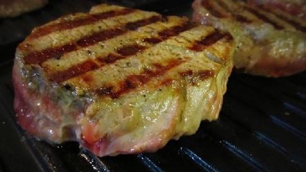 Рецепт стейка торнедос с трюфельным маслом