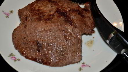 Рецепт стейка в соусе из грибов шиитаке