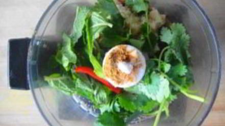 Рецепт стейков из баранины острые