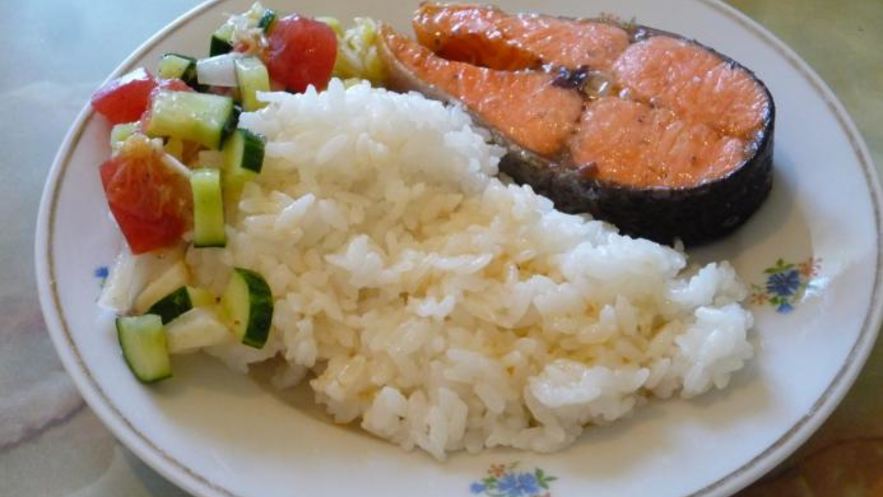 Рецепт стейков красной рыбы в духовке