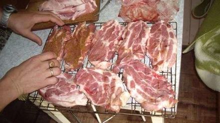 Рецепт стейков на решетке и картошка-трясучка