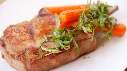 Рецепт Жареных свиных стейков