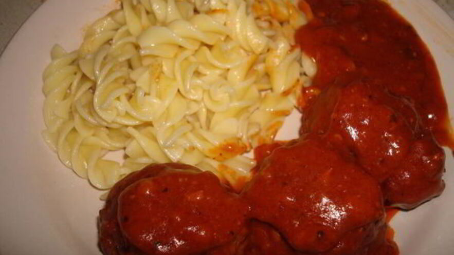 Рецепт итальянских тефтелей в томатном соусе