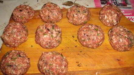 Рецепт итальянских тефтелей в томатном соусе