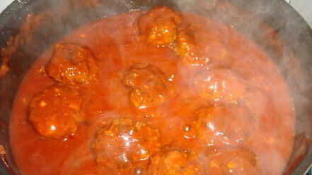 Рецепт итальянских тефтелей в томатном соусе