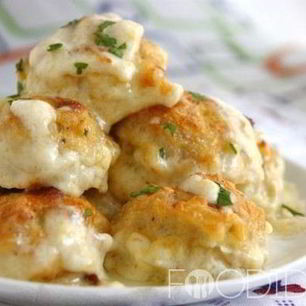 Рецепт Куриных тефтелей в сливочном соусе