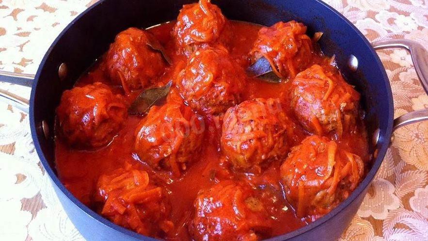 Рецепт мясных тефтелей с рисом с подливкой