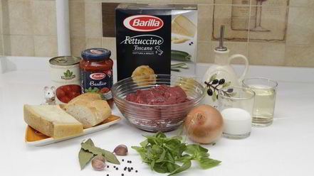 Рецепт пасты феттуччине с нежными итальянскими тефтельками