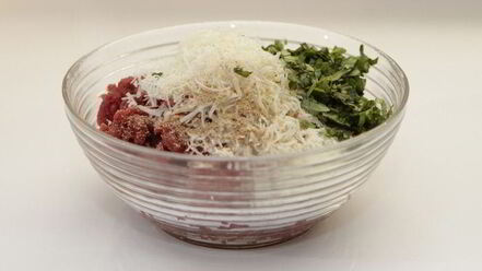 Рецепт пасты феттуччине с нежными итальянскими тефтельками