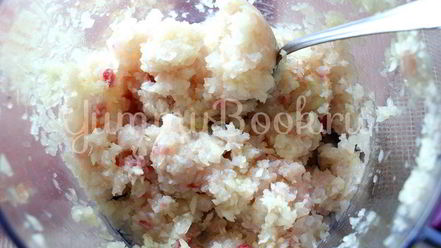 Рецепт рыбных тефтелей с грибным соусом