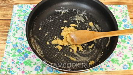 Рецепт рыбных тефтелей в сметанном соусе