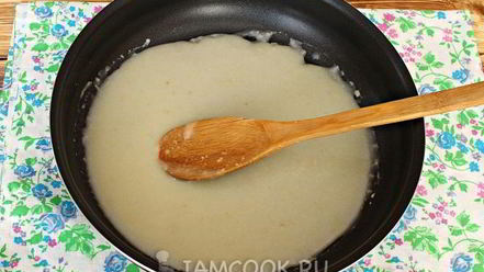 Рецепт рыбных тефтелей в сметанном соусе