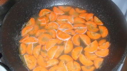 Рецепт рыбных тефтелек с морковкой