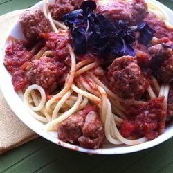 Рецепт Спагетти болоньезе с тефтелями