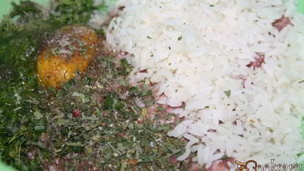 Рецепт свиного-говяжьих тефтельки тушеные в томате с овощами