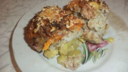 Рецепт Тефтелей на овощной подушке