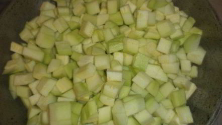 Рецепт тефтелей на овощной подушке