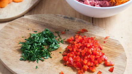 Рецепт тефтелей с брюссельской капустой в нежном соусе