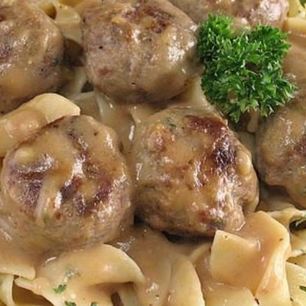 Рецепт Тефтелей в сливочно-грибном соусе