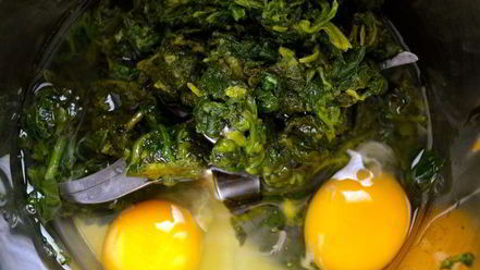 Рецепт тирольских клецек со шпинатом