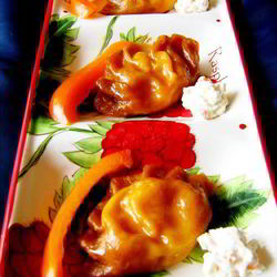 Рецепт Красных паровых вареников с творогом и паприкой