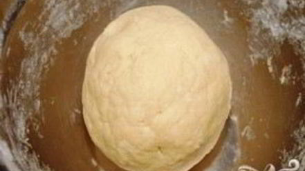 Рецепт паровых творожных вареников с клубникой