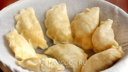 Рецепт вареников на кефире на пару