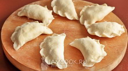 Рецепт вареников на кефире на пару