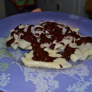 Рецепт Вареников с черникой и шоколадом