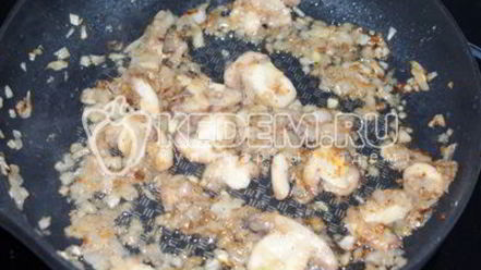 Рецепт вареников с картошкой и грибами