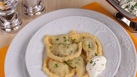 Рецепт вареников с картошкой и сушеными грибами